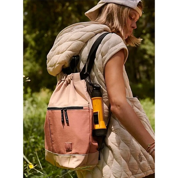 FP Movement Free People Drawstring Backpack Mauve Tan Ripstop Sporty Bag NWT